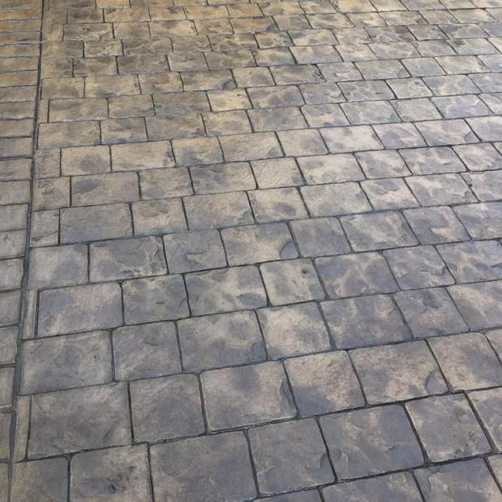 FOR HIRE: London Cobblestone